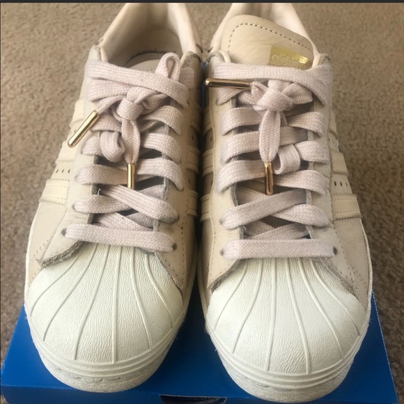 Adidas Superstar Women’s Cream Colored - Picture 2 of 4